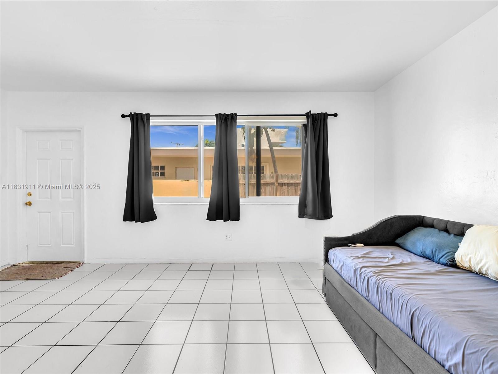 See details / 3308 sq. ft. $ 2025-06-30 0 Photo