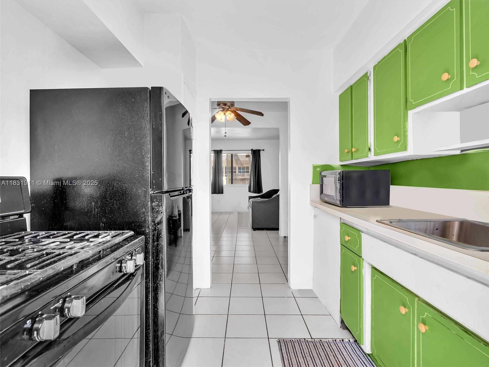 See details / 3308 sq. ft. $ 2025-06-30 0 Photo