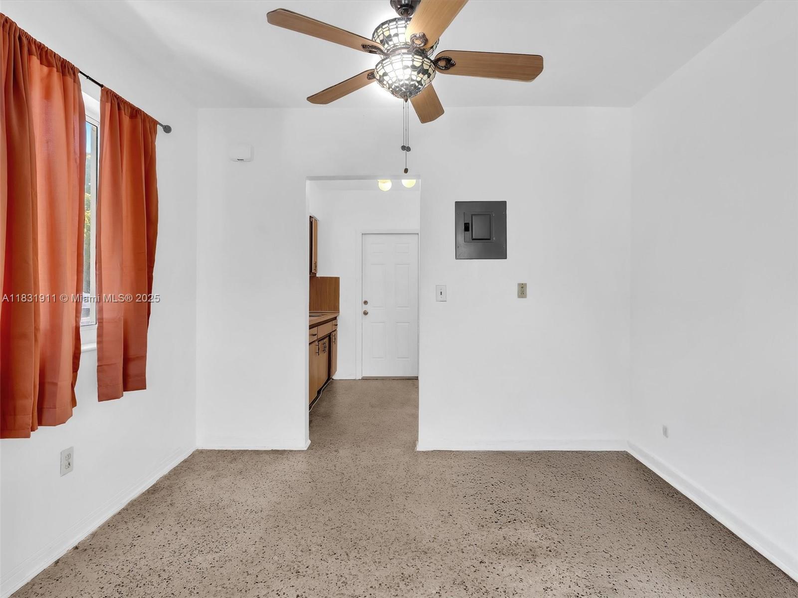See details / 3308 sq. ft. $ 2025-06-30 0 Photo