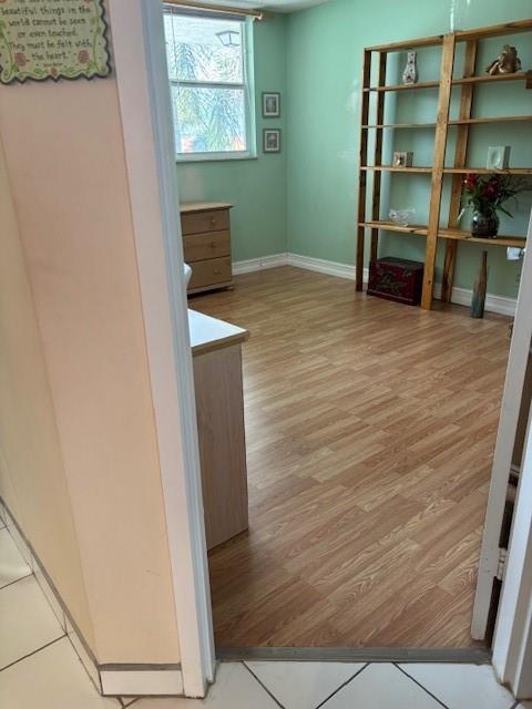 Ver detalles 203A 2 / 2 928 sq. ft. $ 2025-10-23 0 foto