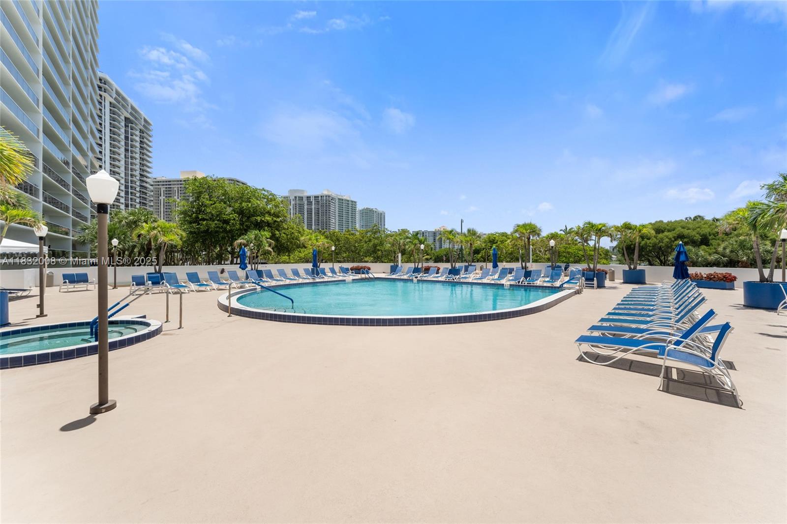 Photo of 3731 Country Club  #921, Aventura, Florida, 33180 - 
