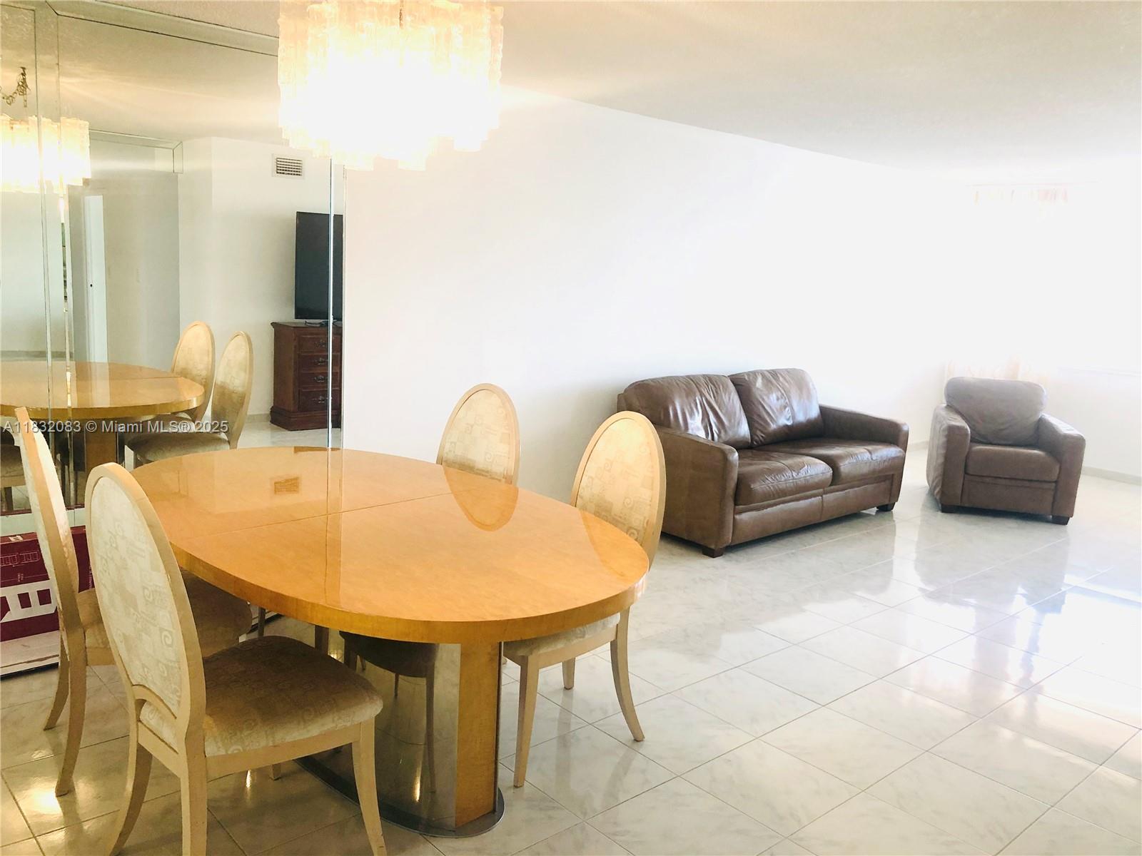 See details 1703 2 / 2 1488 sq. ft. $ 2025-07-01 0 Photo
