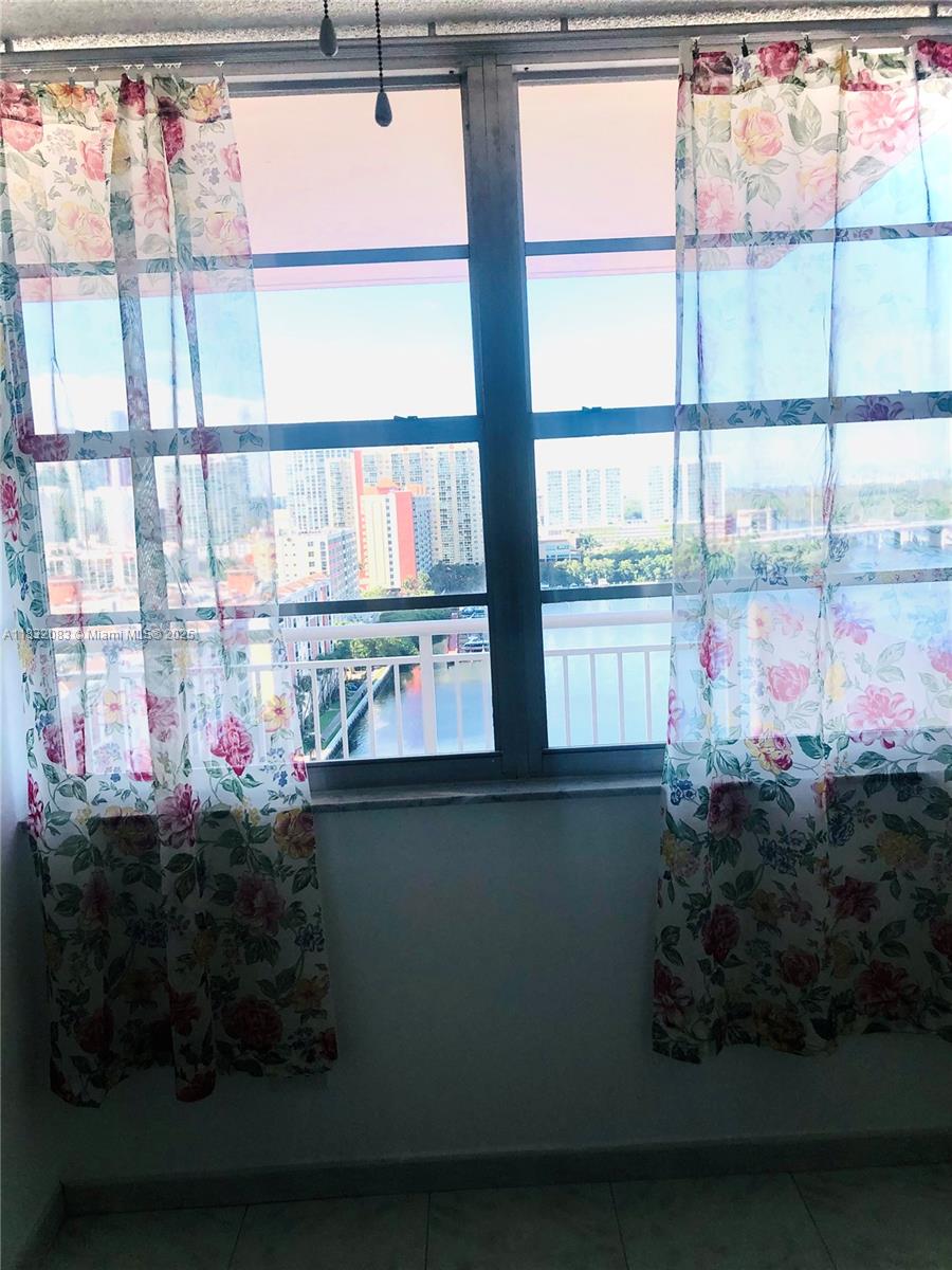 See details 1703 2 / 2 1488 sq. ft. $ 2025-07-01 0 Photo