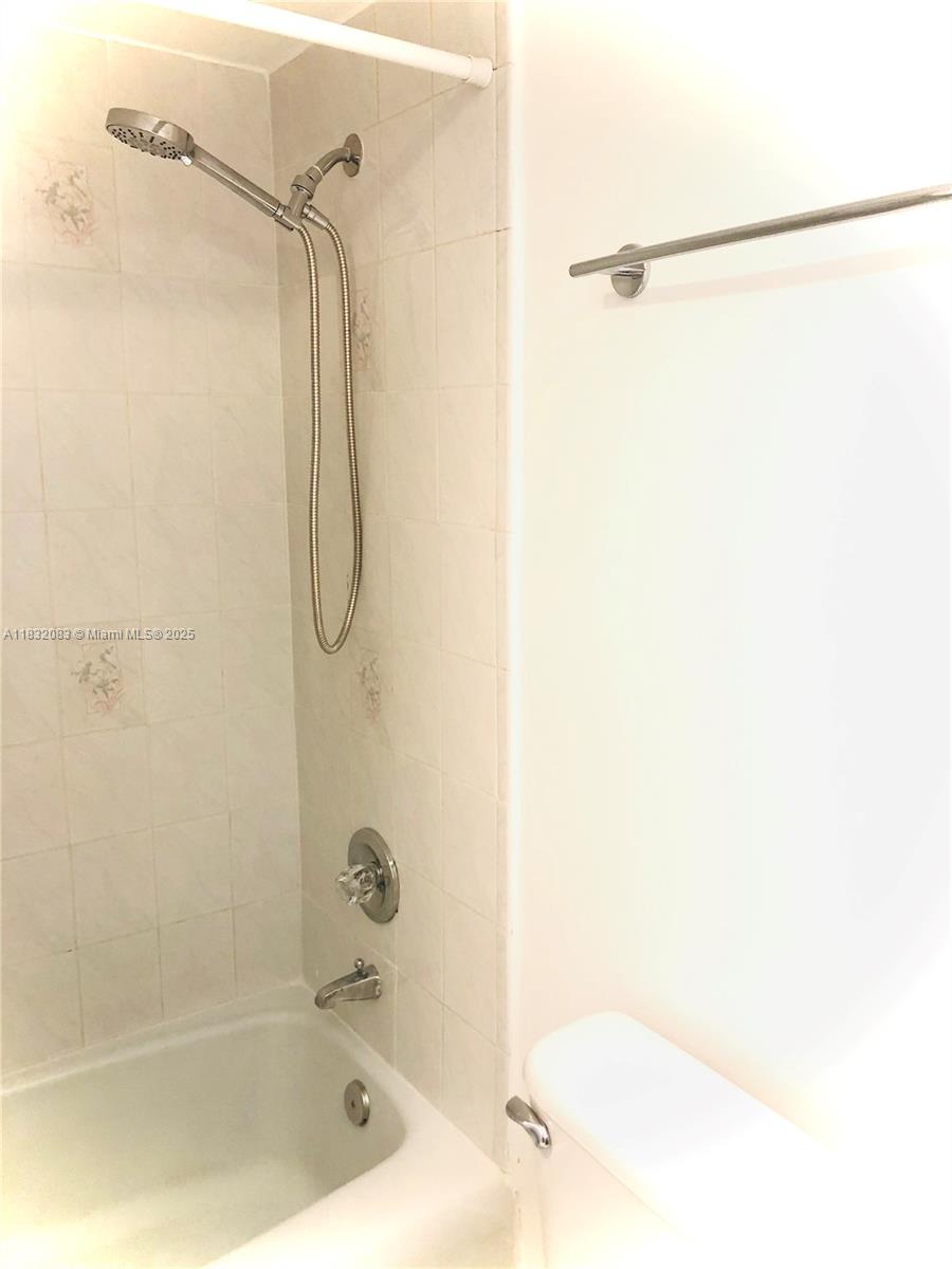 See details 1703 2 / 2 1488 sq. ft. $ 2025-07-01 0 Photo
