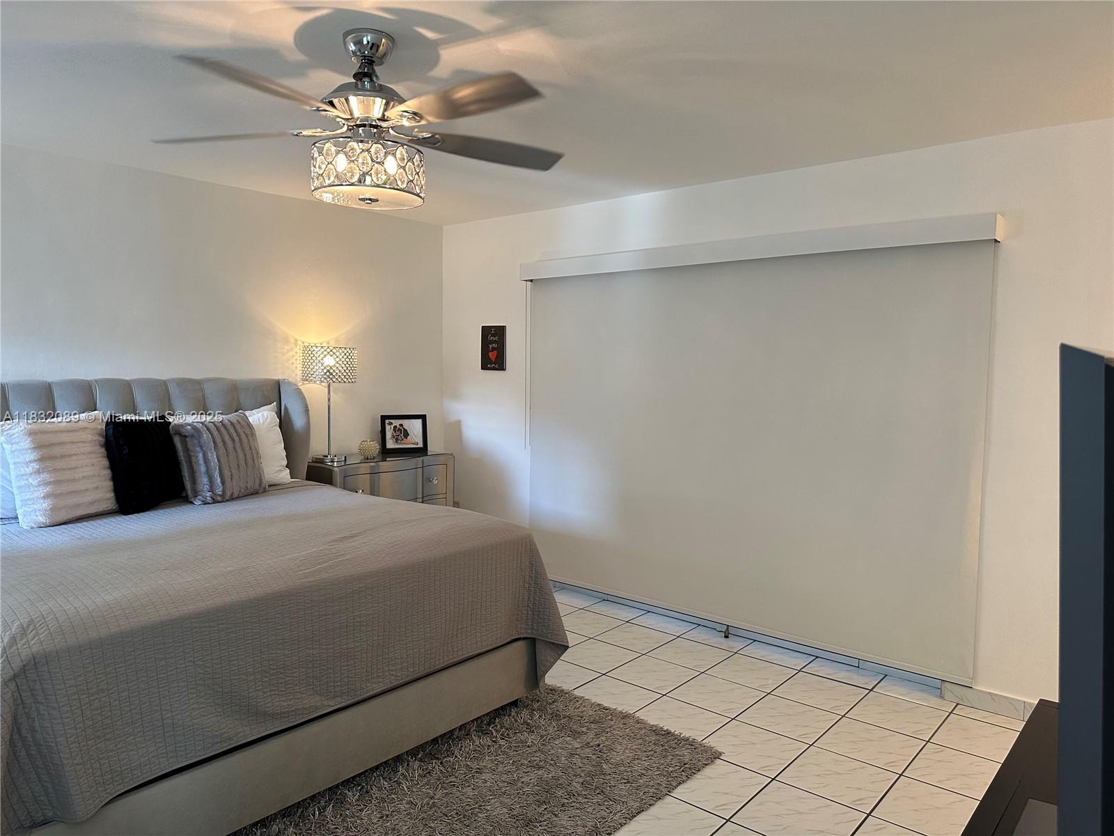 See details 8821 4 / 2 2182 sq. ft. $ 2025-07-28 0 Photo