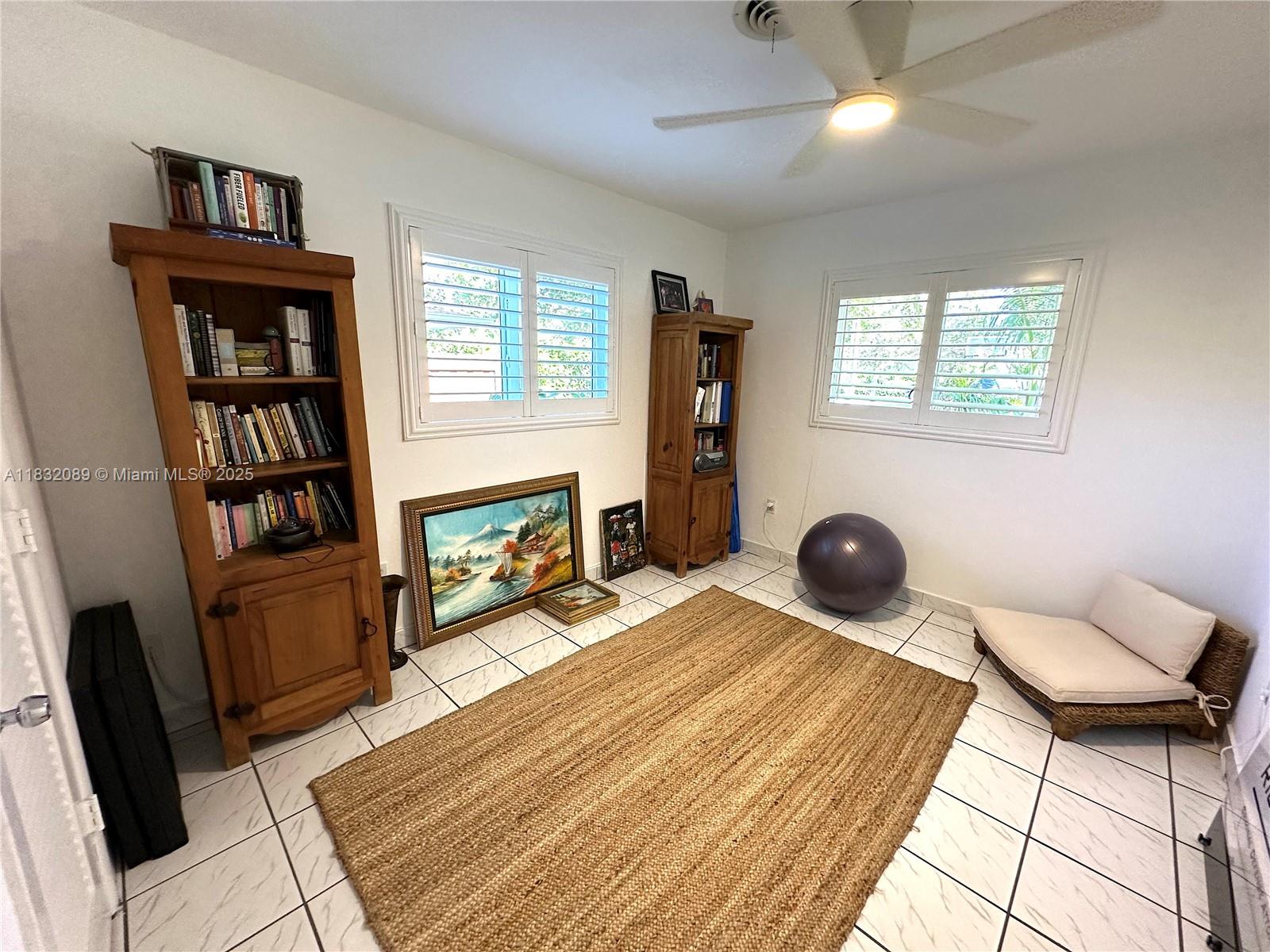 See details 8821 4 / 2 2182 sq. ft. $ 2025-07-28 0 Photo