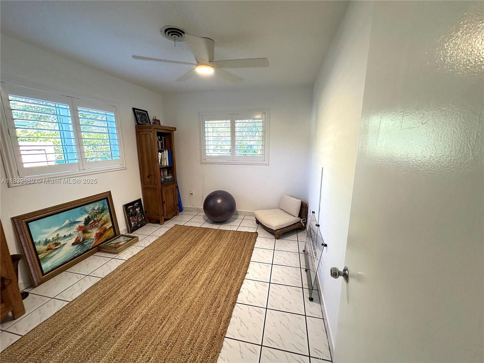 See details 8821 4 / 2 2182 sq. ft. $ 2025-07-28 0 Photo