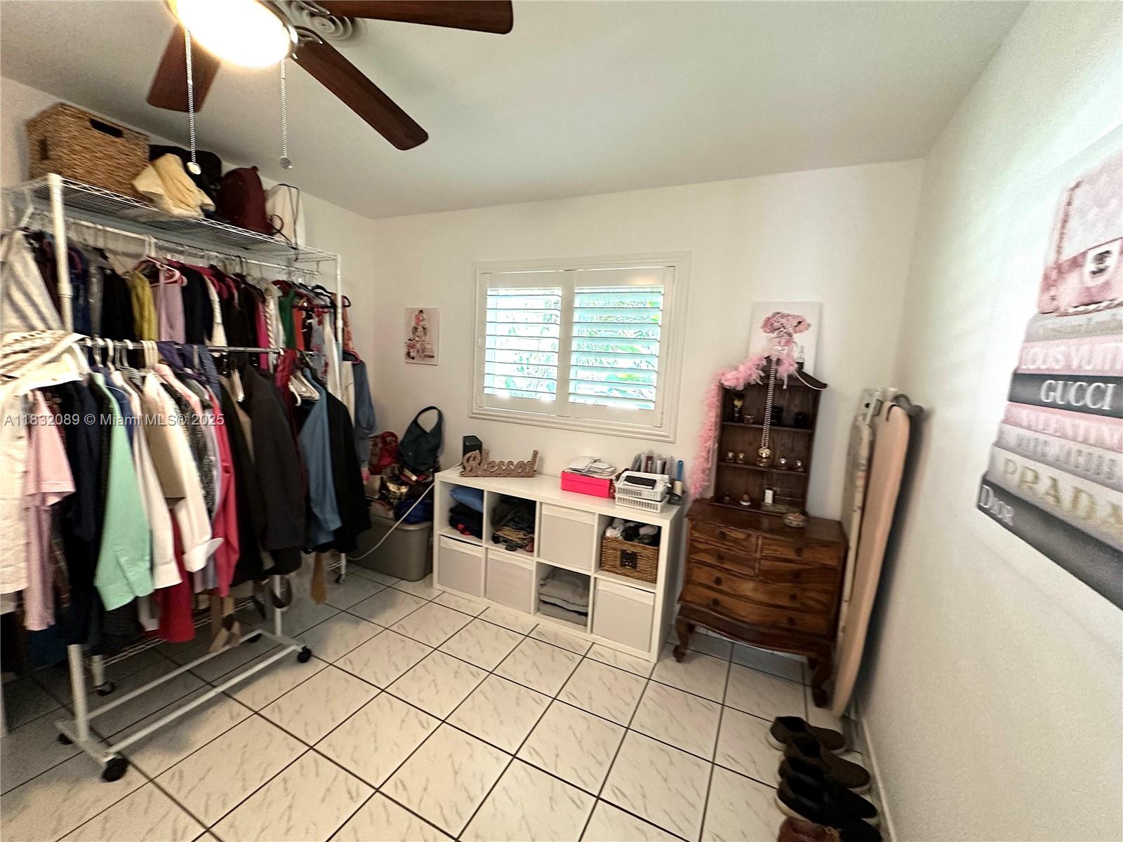 See details 8821 4 / 2 2182 sq. ft. $ 2025-07-28 0 Photo