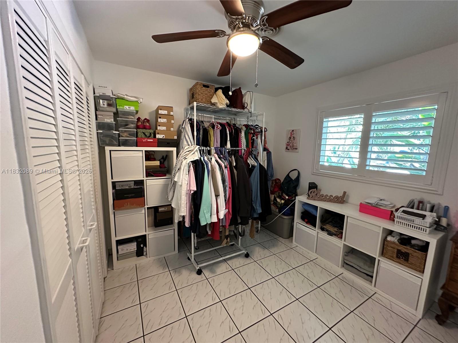 See details 8821 4 / 2 2182 sq. ft. $ 2025-07-28 0 Photo