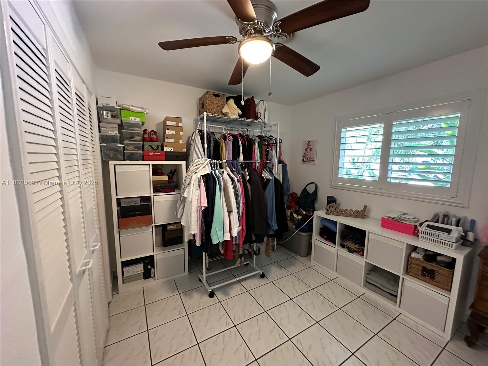 See details 8821 4 / 2 2182 sq. ft. $ 2025-07-28 0 Photo