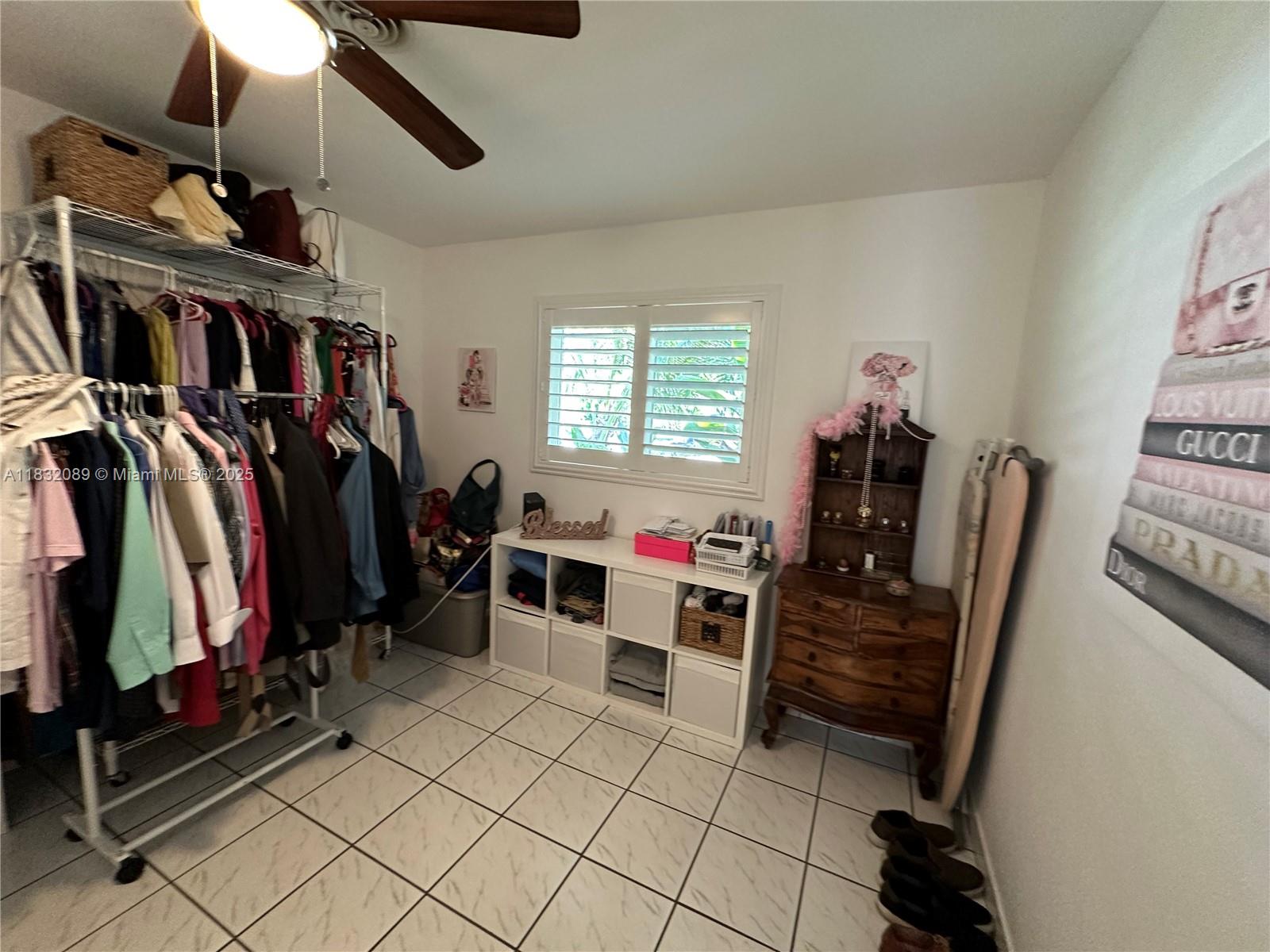 See details 8821 4 / 2 2182 sq. ft. $ 2025-07-28 0 Photo