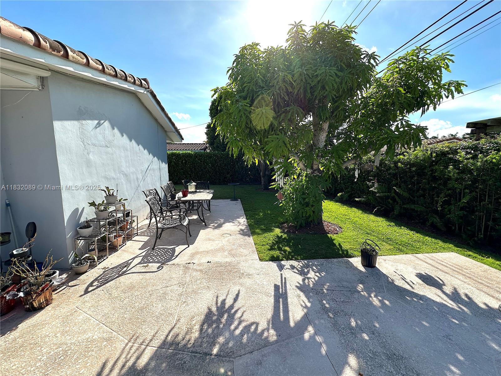 See details 8821 4 / 2 2182 sq. ft. $ 2025-07-28 0 Photo