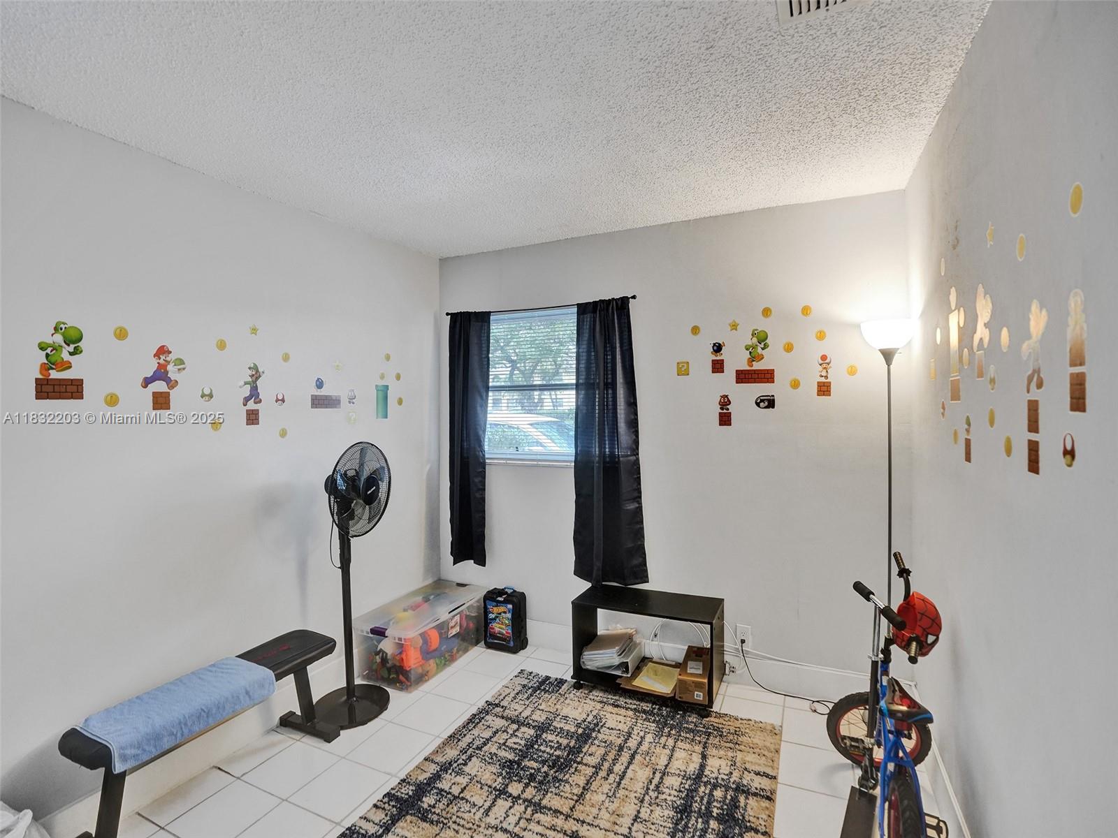 See details / 3819 sq. ft. $ 2025-07-01 0 Photo