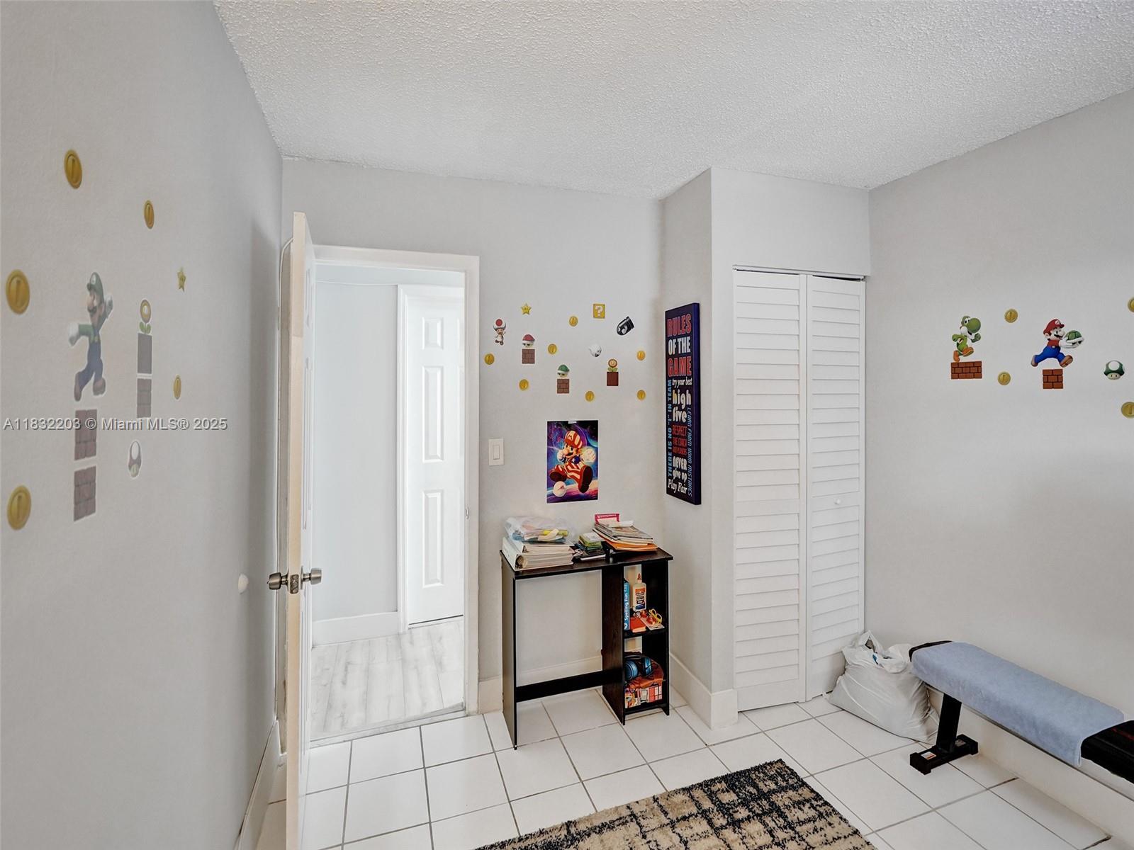 See details / 3819 sq. ft. $ 2025-07-01 0 Photo