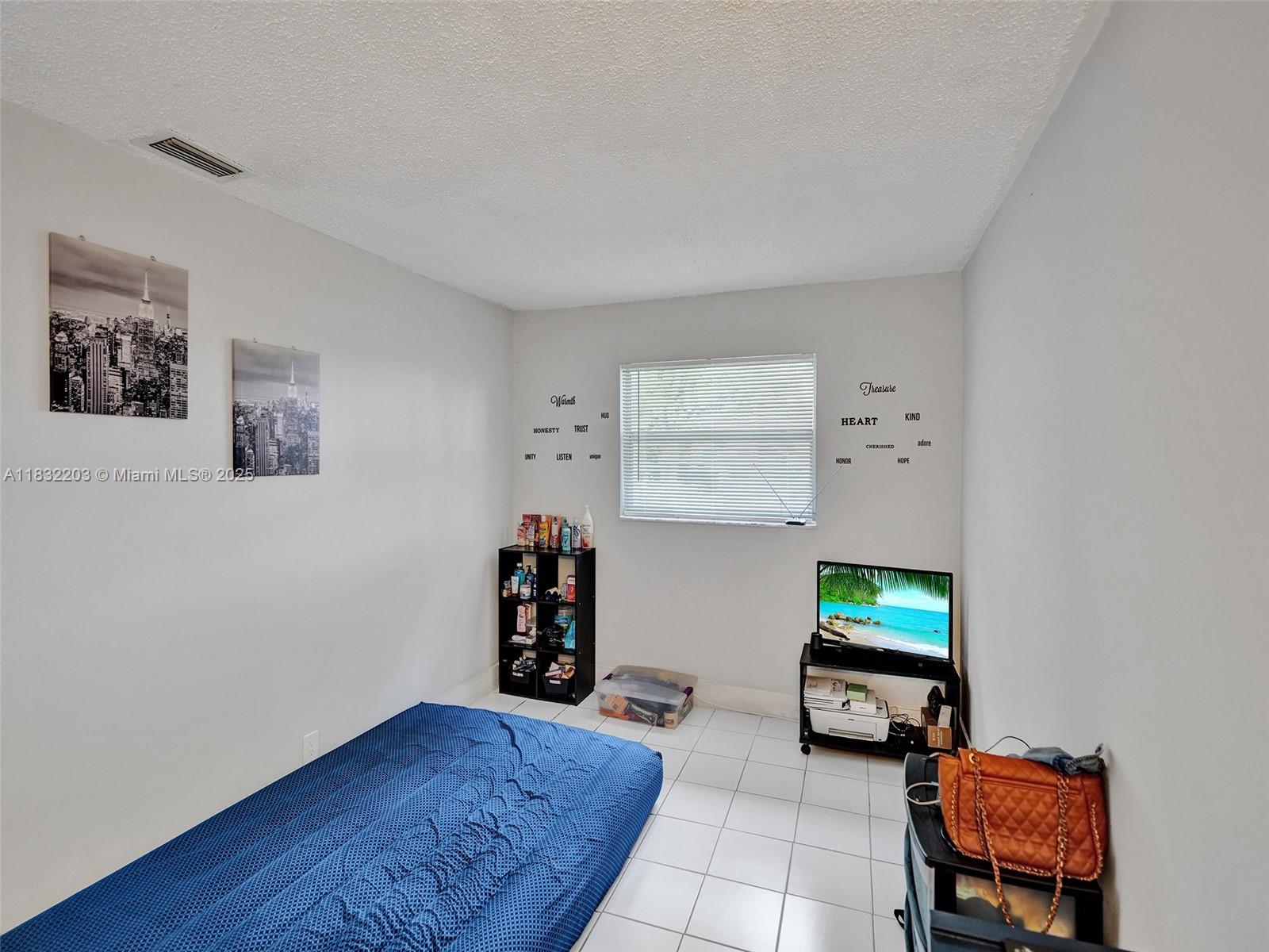 See details / 3819 sq. ft. $ 2025-07-01 0 Photo