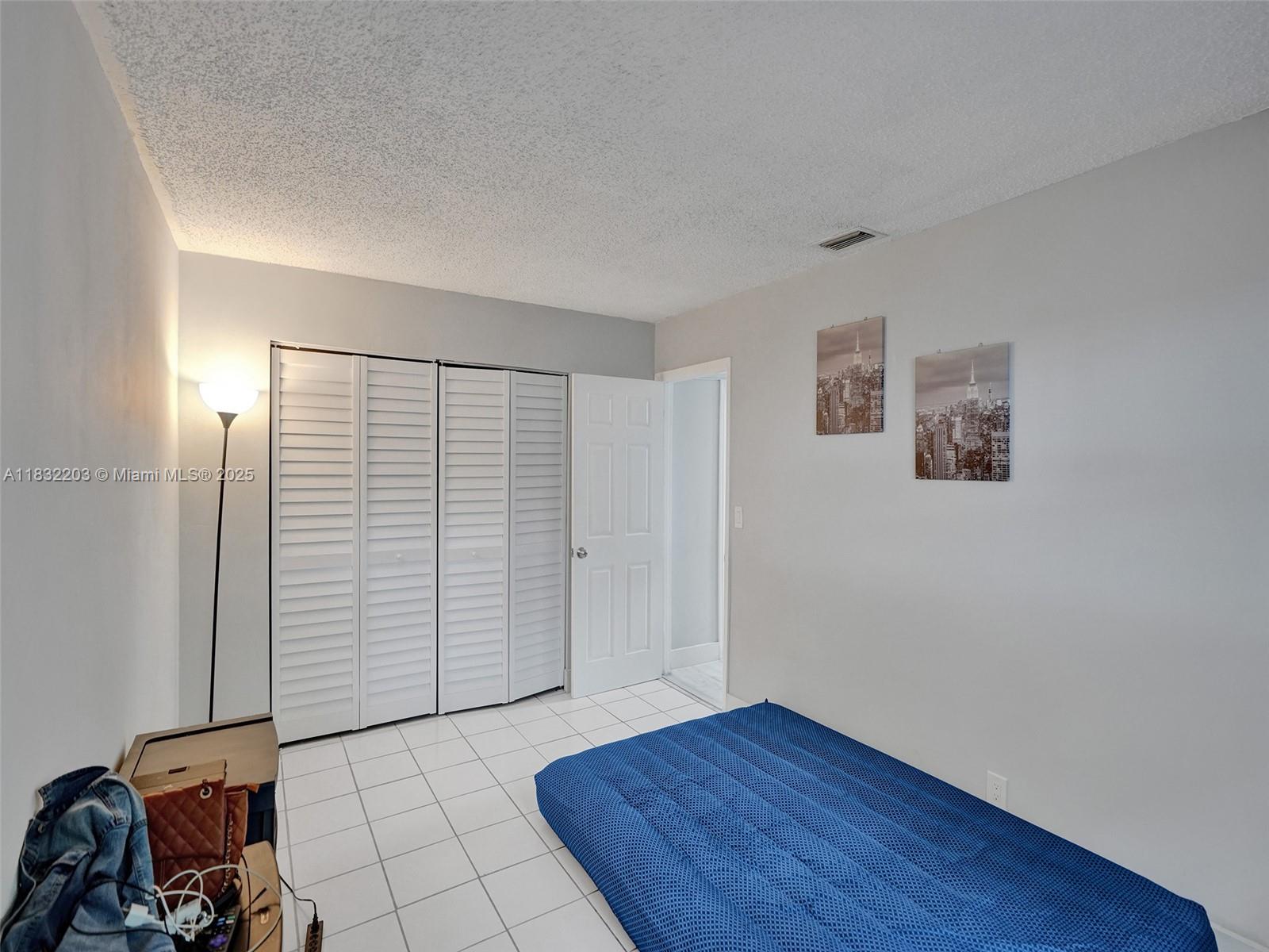 See details / 3819 sq. ft. $ 2025-07-01 0 Photo
