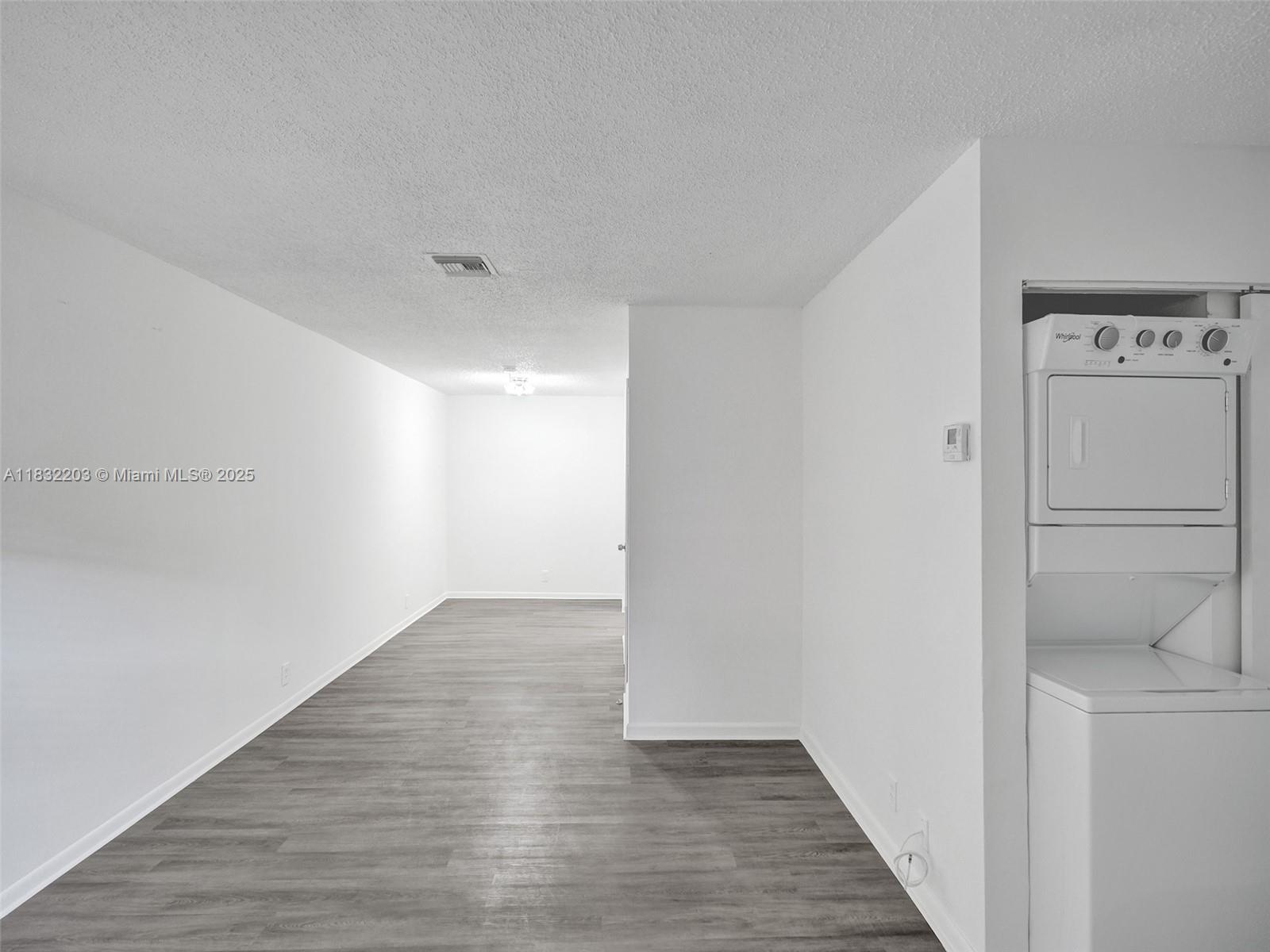 See details / 3819 sq. ft. $ 2025-07-01 0 Photo