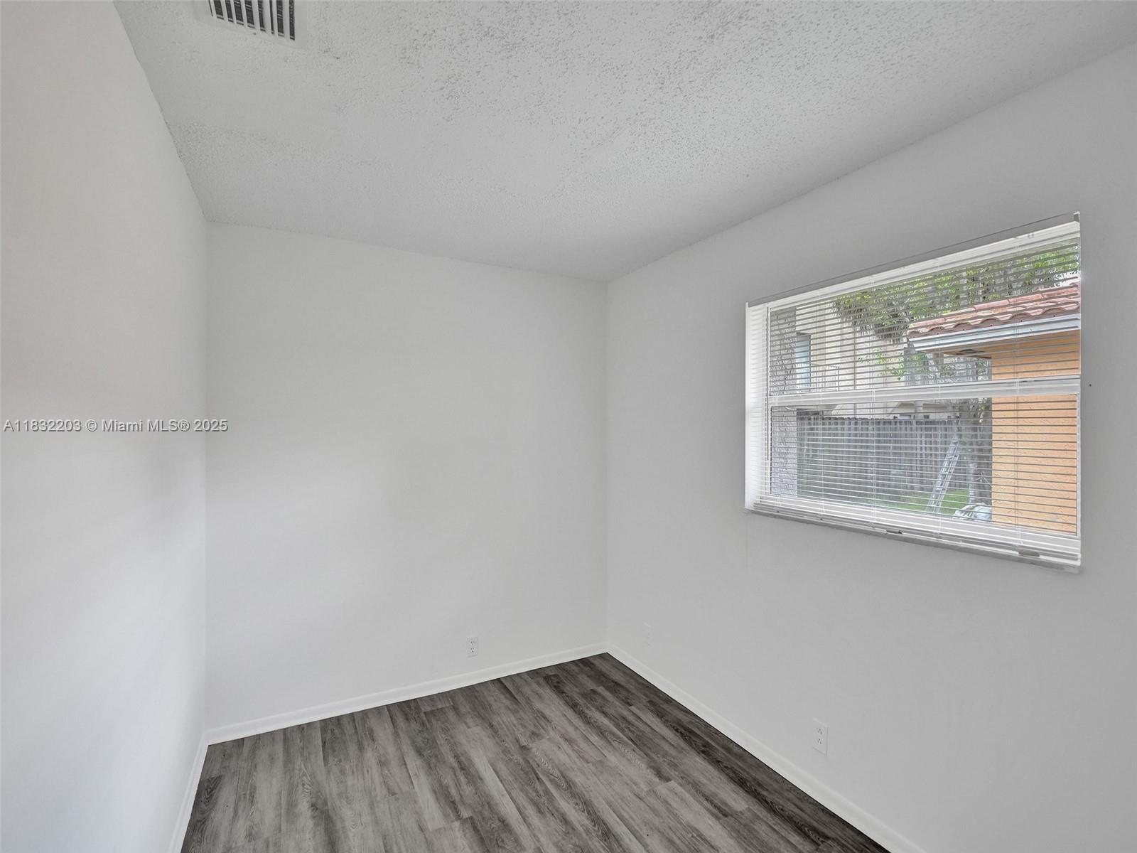See details / 3819 sq. ft. $ 2025-07-01 0 Photo