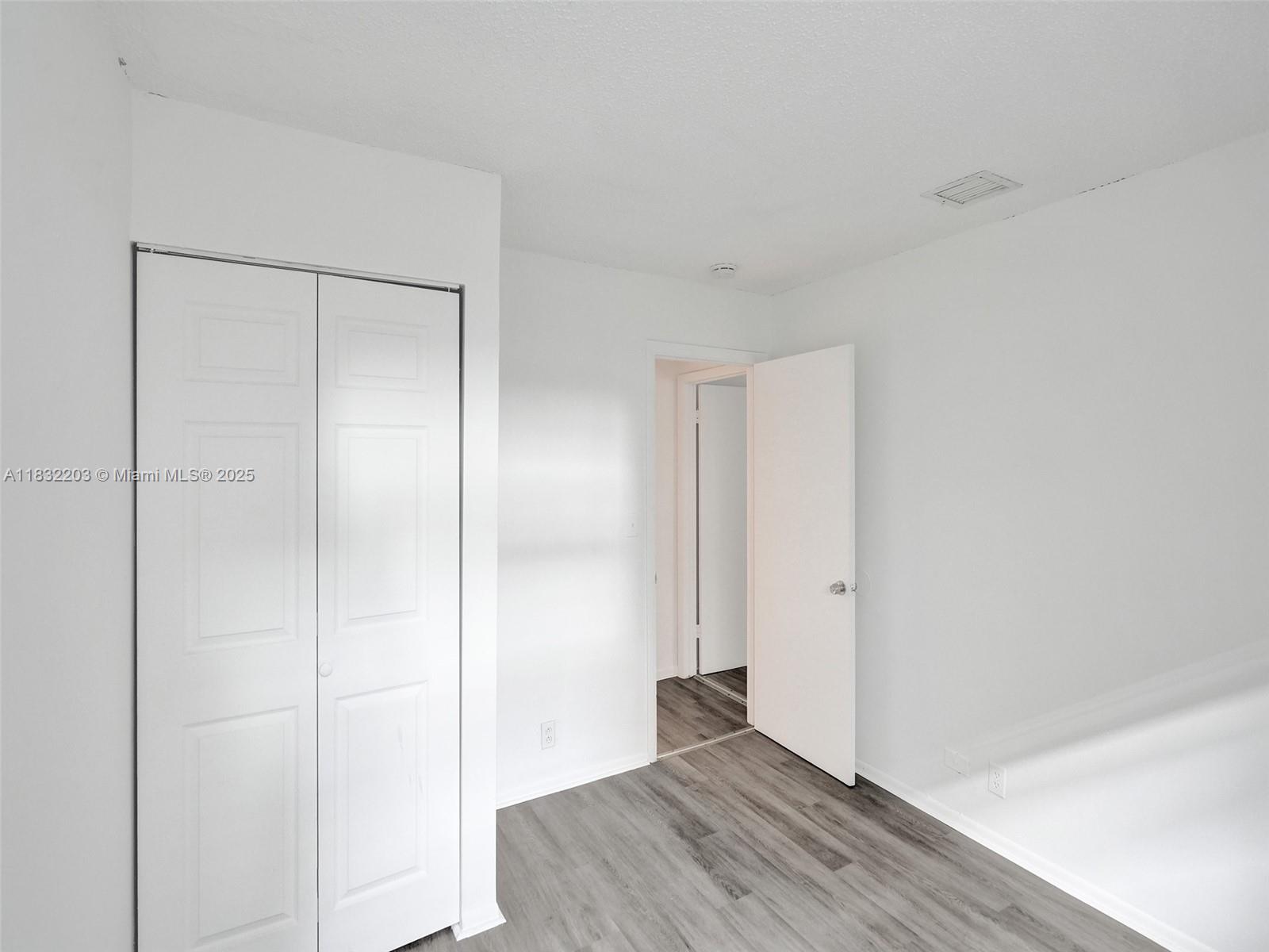 See details / 3819 sq. ft. $ 2025-07-01 0 Photo