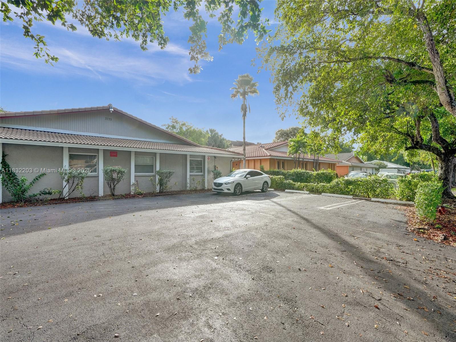 See details / 3819 sq. ft. $ 2025-07-01 0 Photo
