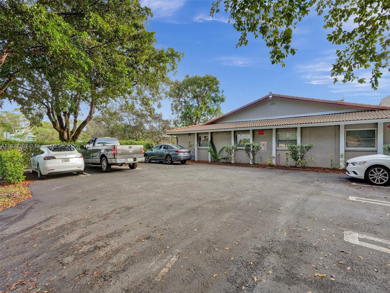 See details / 3819 sq. ft. $ 2025-07-01 0 Photo