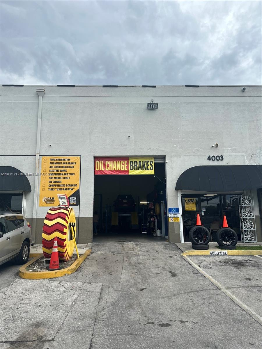 See details / sq. ft. $ 2025-07-01 0 Photo
