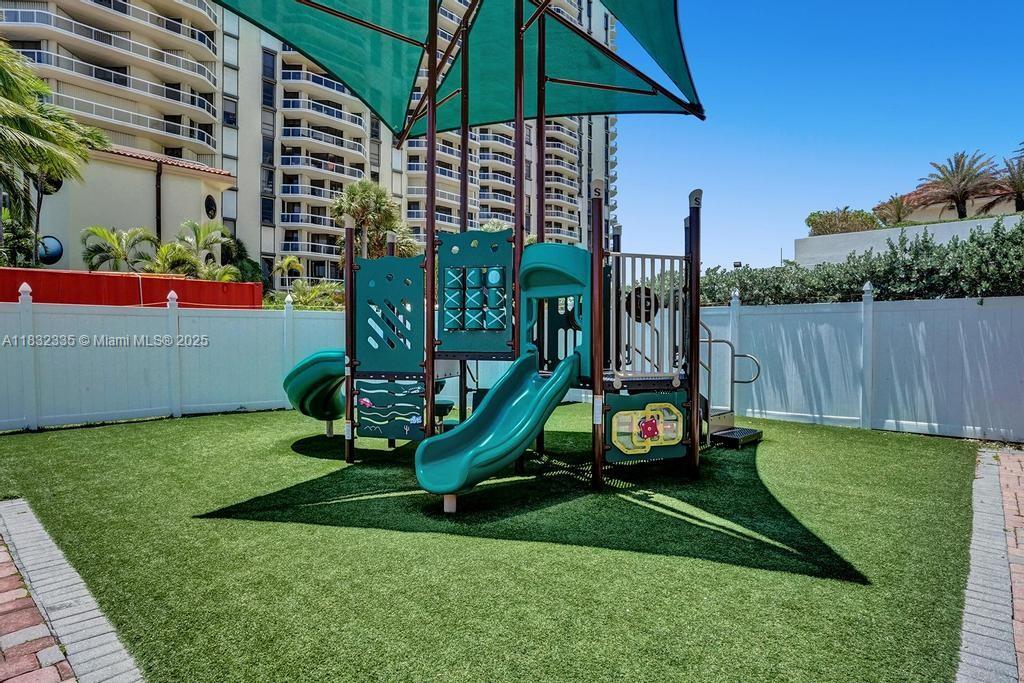 Photo of 20201 Country Club Dr  #2203, Aventura, Florida, 33180 - 