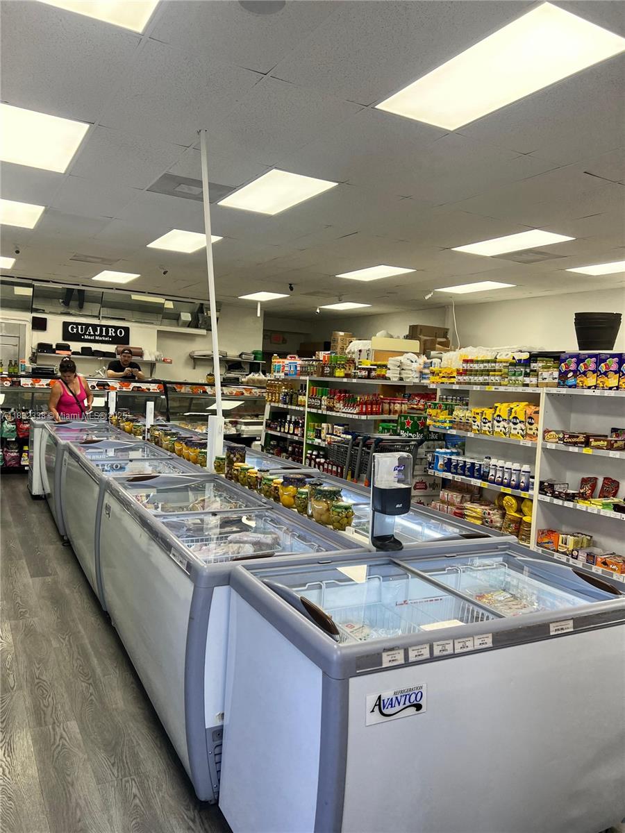 See details / sq. ft. $ 2025-07-02 0 Photo