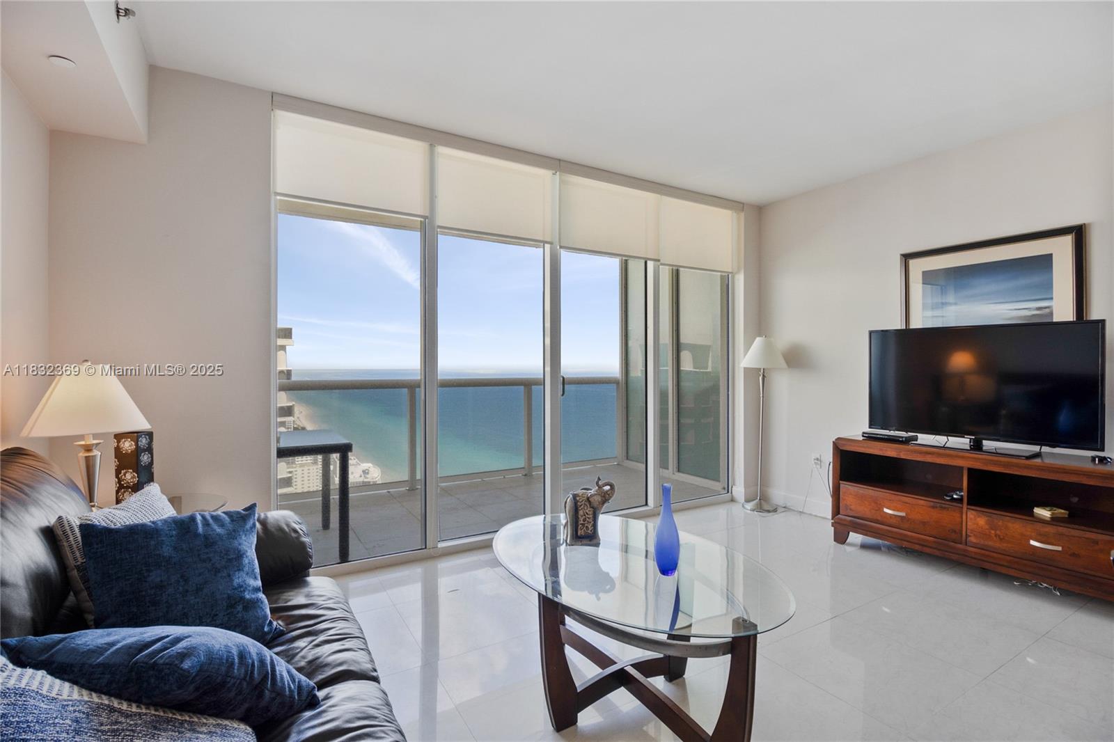 See details 4409 1 / 1 844 sq. ft. $ 2025-07-01 0 Photo