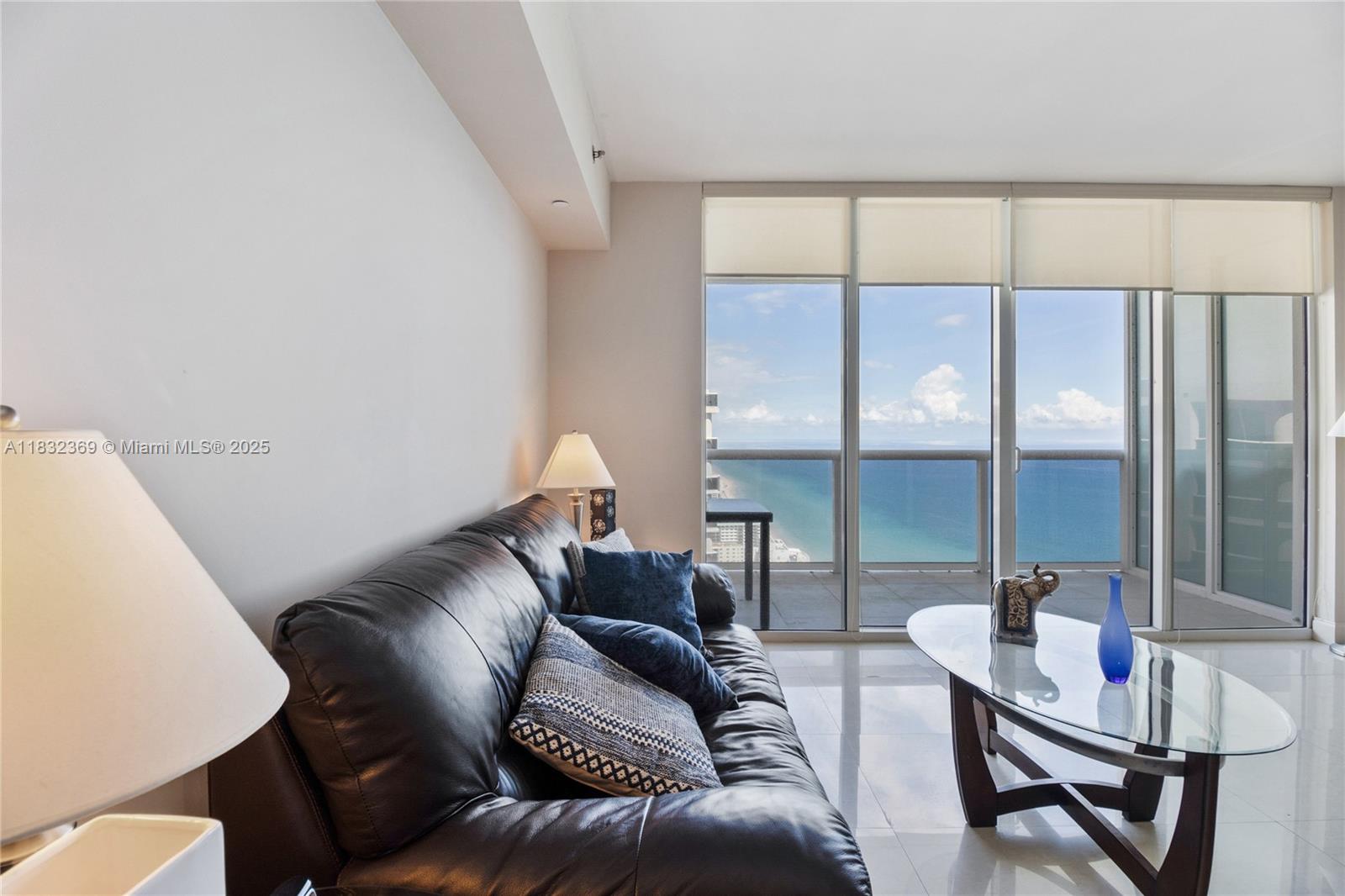 See details 4409 1 / 1 844 sq. ft. $ 2025-07-01 0 Photo