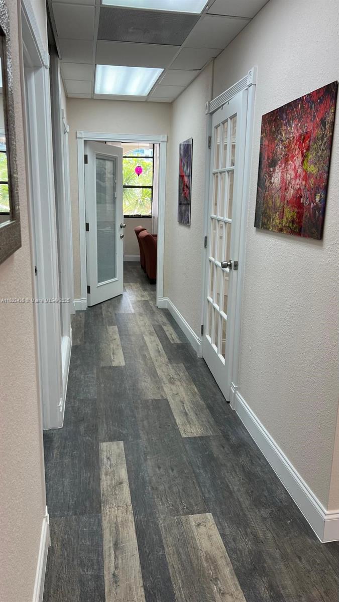 206  /   sq. ft. $ 2025-07-01 0 foto