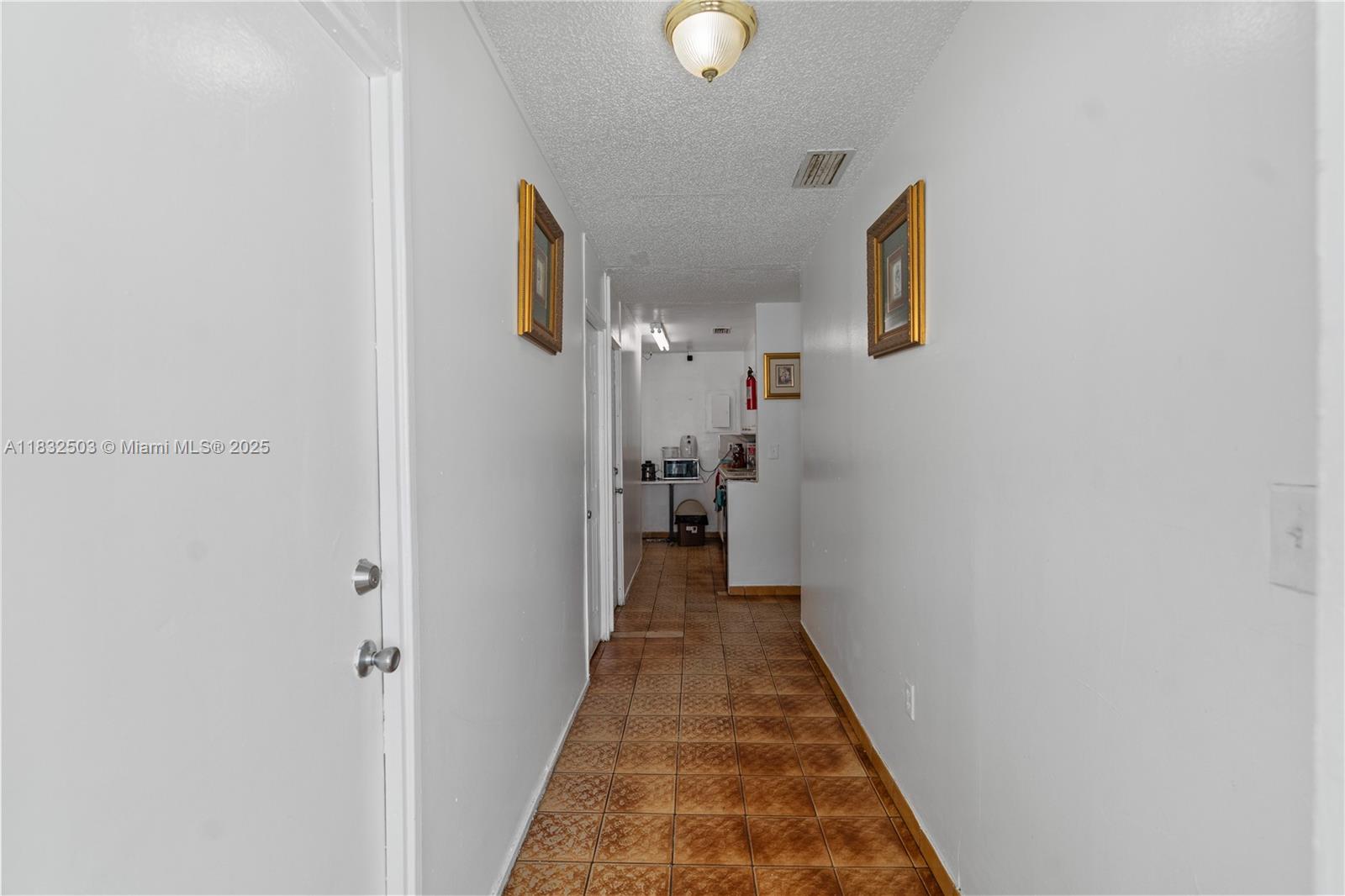 See details / sq. ft. $ 2025-07-01 0 Photo