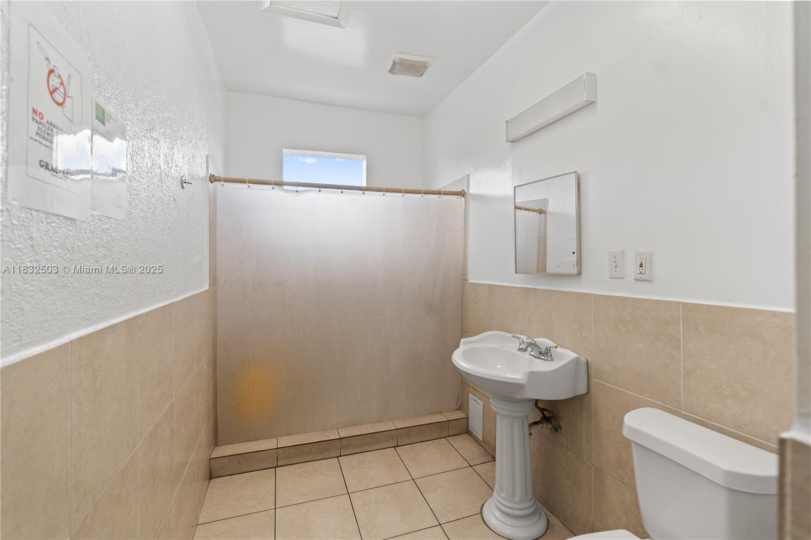 See details / sq. ft. $ 2025-07-01 0 Photo
