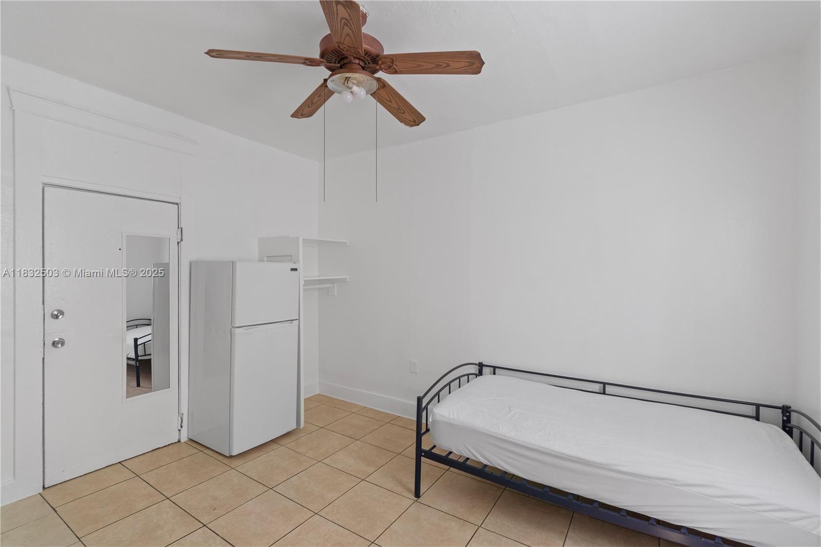 See details / sq. ft. $ 2025-07-01 0 Photo