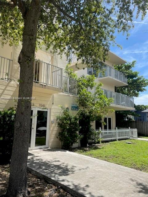 See details / sq. ft. $ 2025-07-01 0 Photo