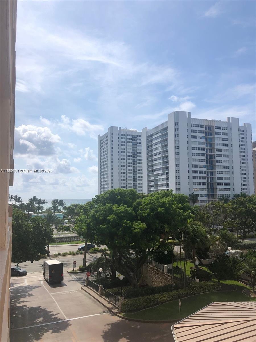 Photo of 1865 Ocean Dr  #5H, Hallandale Beach, Florida, 33009 - 