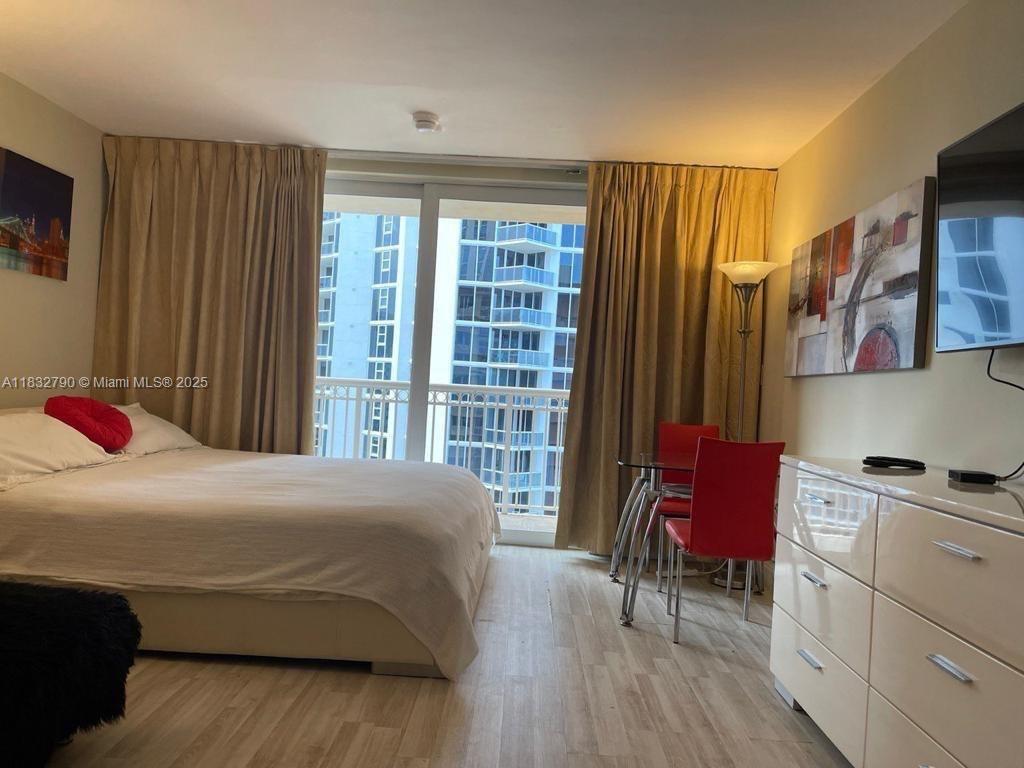Photo of 19201 Collins Ave  #717, Sunny Isles Beach, Florida, 33160 - 