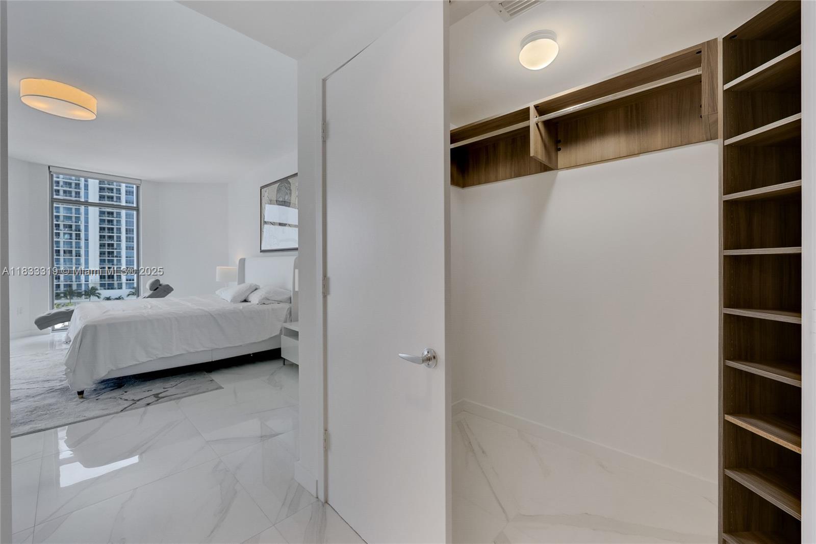 Photo of 17301 Biscayne Blvd  #605, North Miami Beach, Florida, 33160 - 