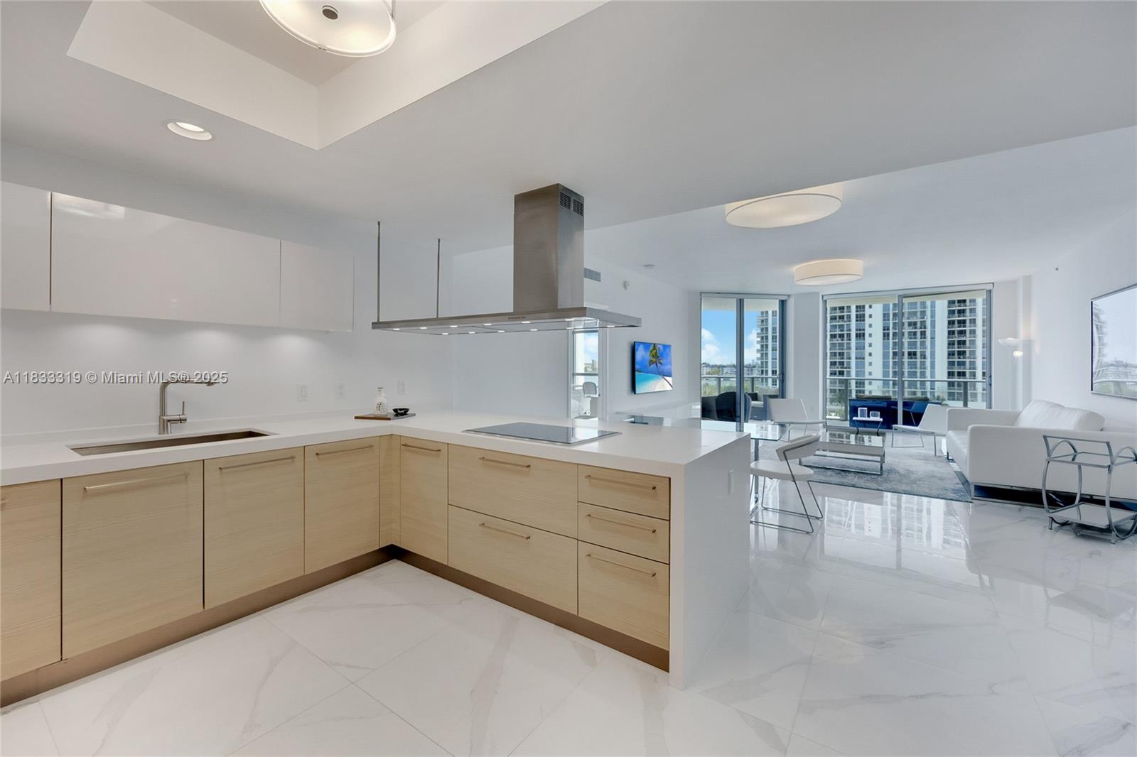 Photo of 17301 Biscayne Blvd  #605, North Miami Beach, Florida, 33160 - 