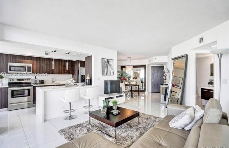 1911 2 / 2 1140 sq. ft. $ 2025-07-15 0 Photo