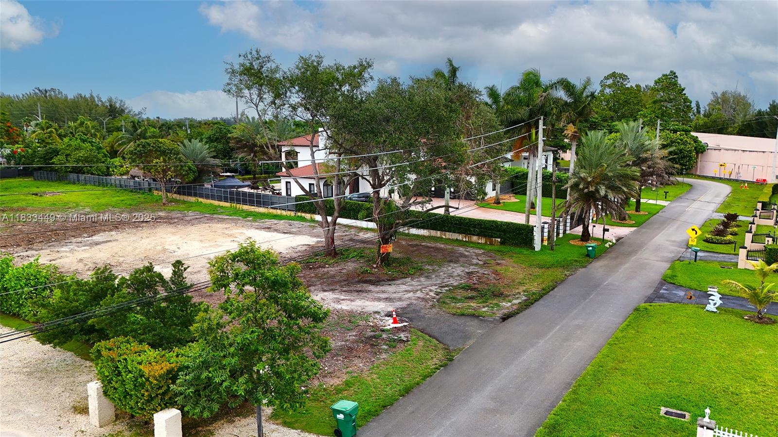 See details / sq. ft. $ 2025-08-20 0 Photo
