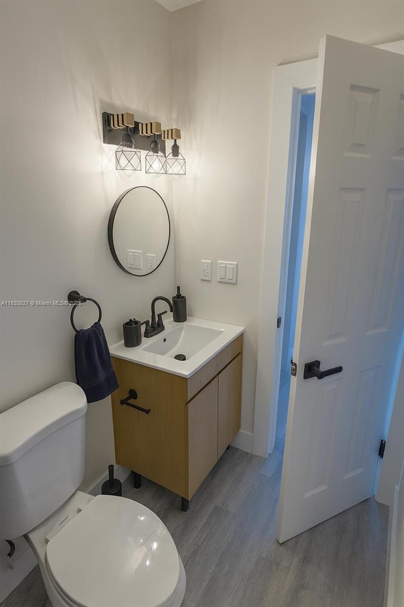   /  2725 sq. ft. $ 2025-07-02 0 foto