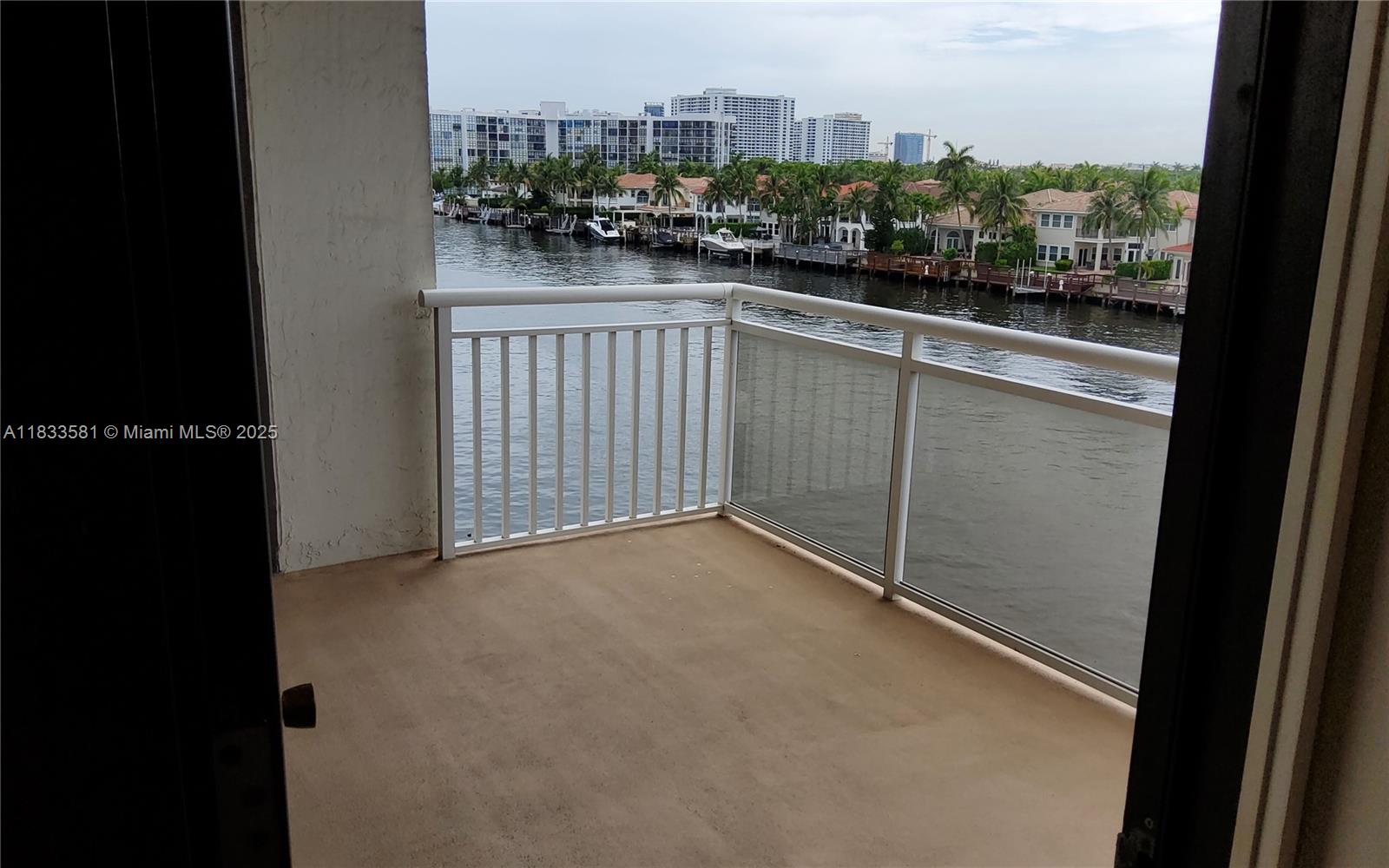 Photo of 1600 Ocean Dr  #5B, Hollywood, Florida, 33019 - 