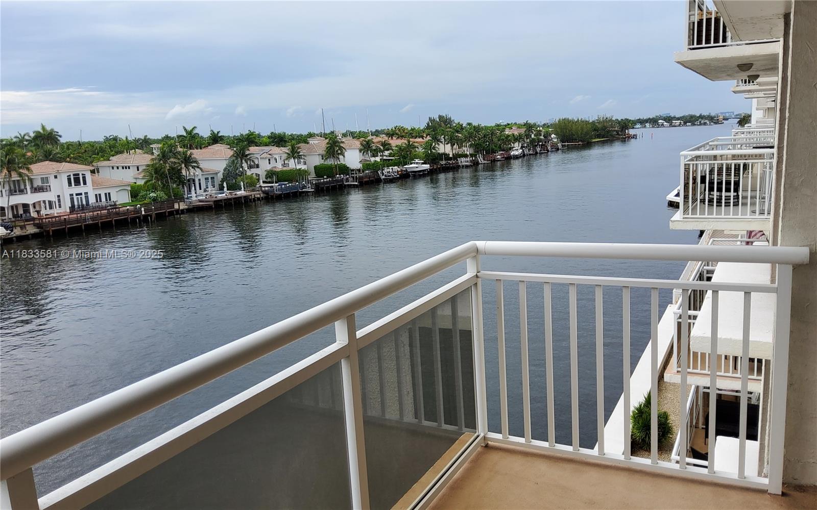 Photo of 1600 Ocean Dr  #5B, Hollywood, Florida, 33019 - 