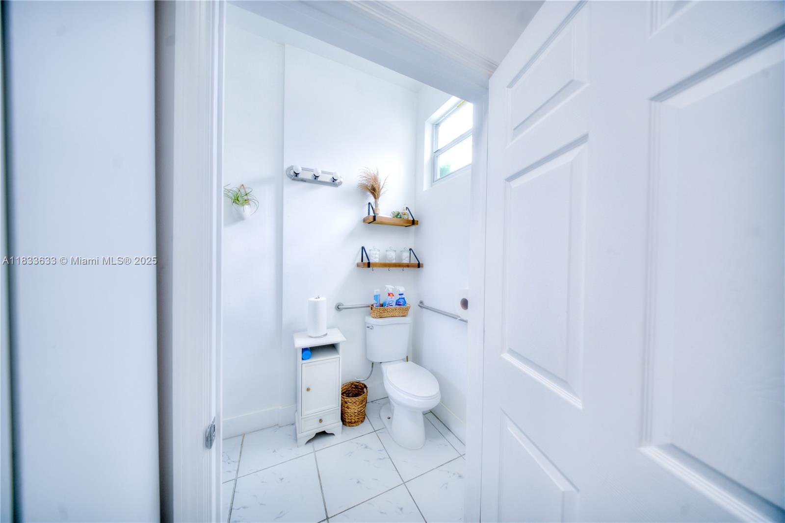 See details / sq. ft. $ 2025-07-03 0 Photo