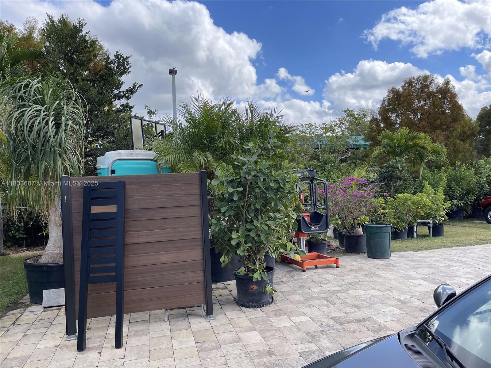 See details / sq. ft. $ 2025-07-26 0 Photo