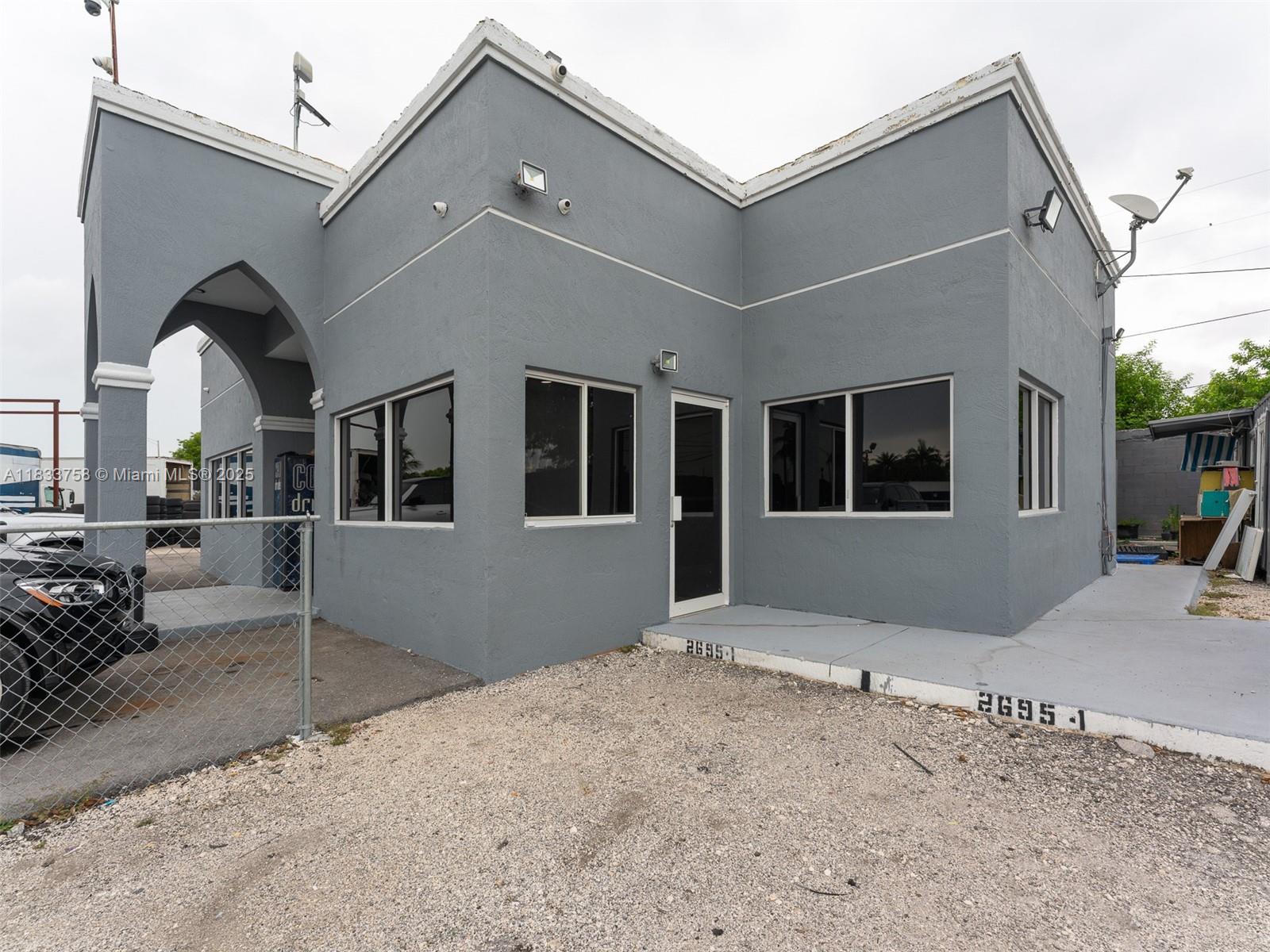 See details / sq. ft. $ 2025-07-03 0 Photo