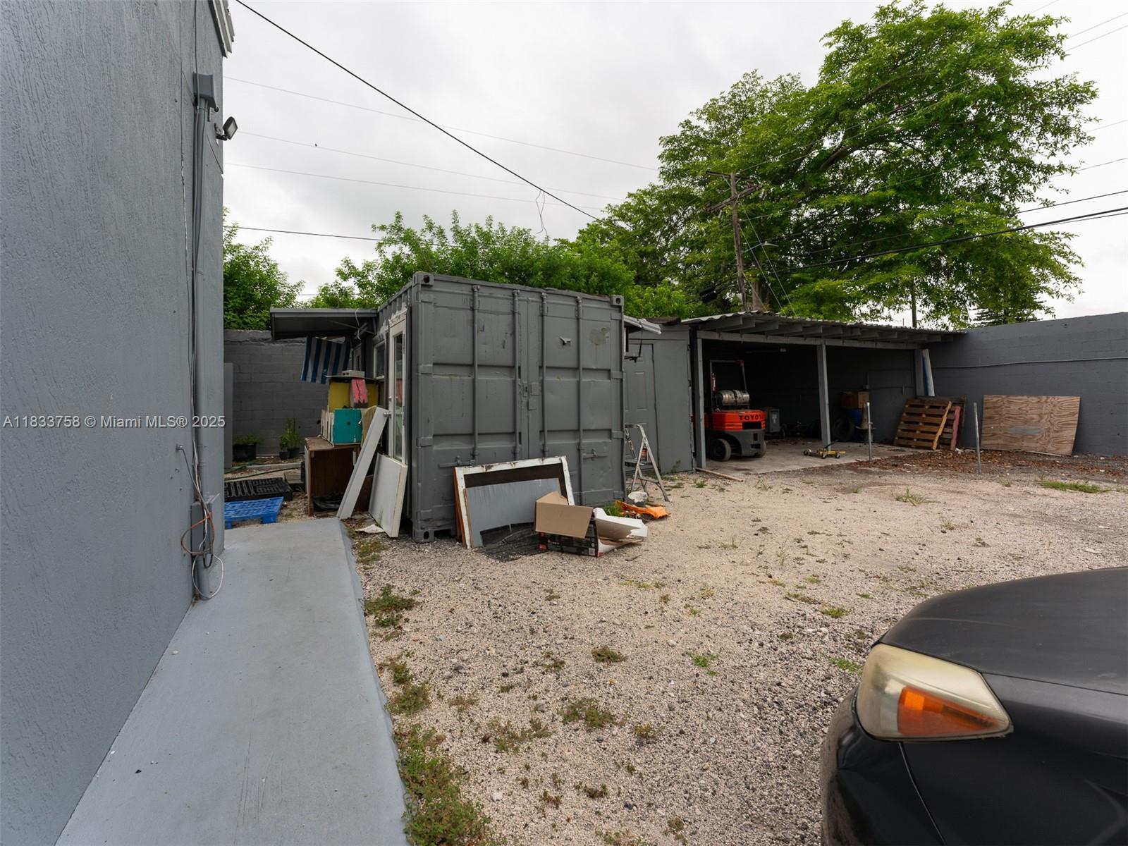 See details / sq. ft. $ 2025-07-03 0 Photo