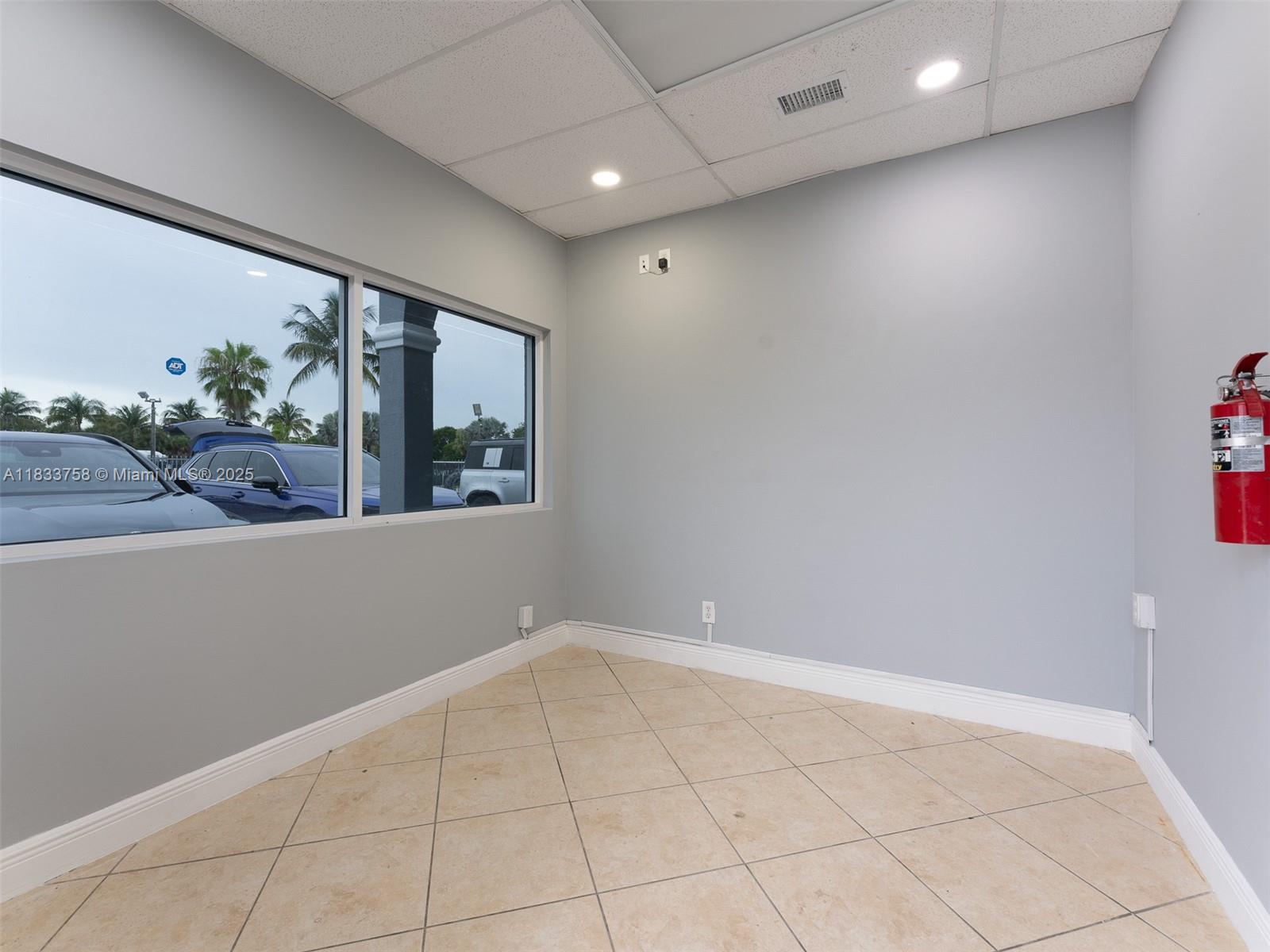 See details / sq. ft. $ 2025-07-03 0 Photo