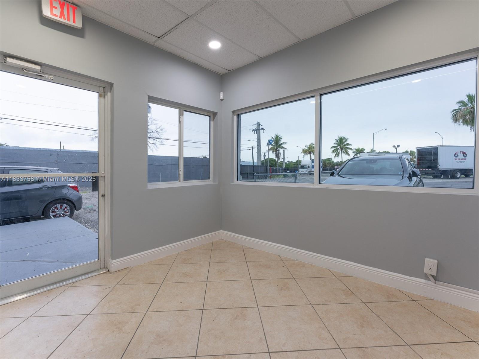 See details / sq. ft. $ 2025-07-03 0 Photo